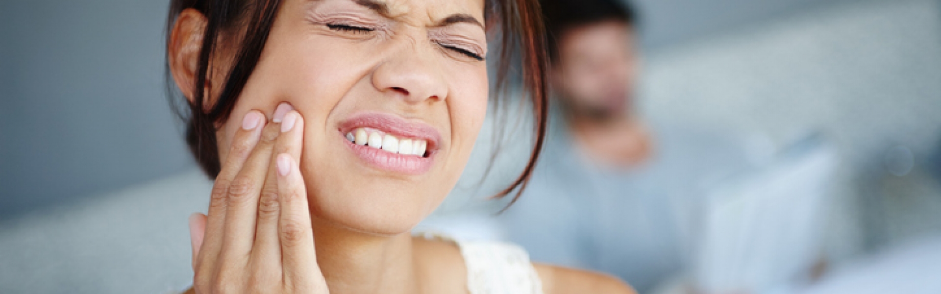 Are You Making Your TMJ Pain Worse? 3 Things to Know